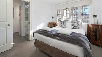 1 bedroom, desk, iron/ironing board, travel cot