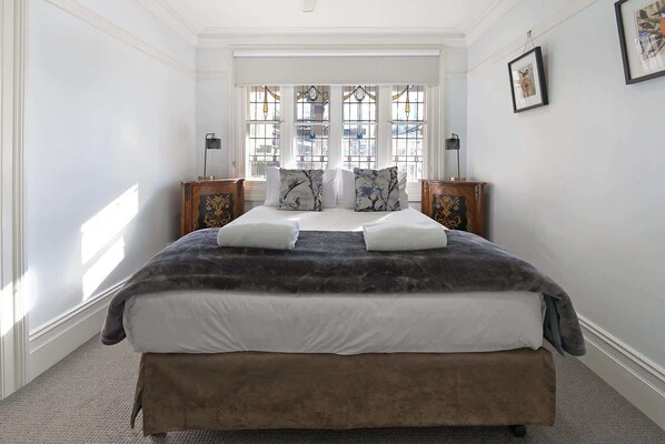 1 bedroom, desk, iron/ironing board, travel cot