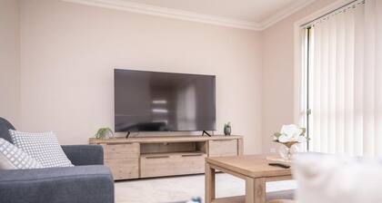 Wonderful Windred | Modern, Comfy, Quiet