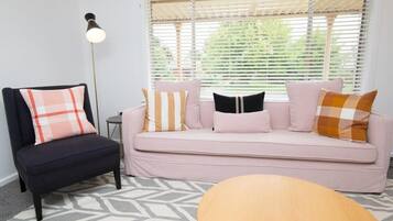 TV, Netflix, streaming services, offices