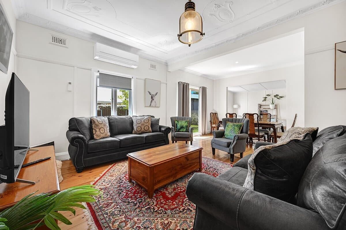 TV, Netflix, serviços de streaming