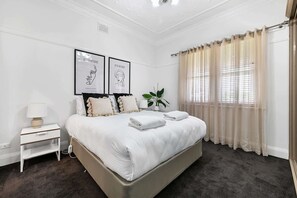 3 Schlafzimmer, Bügeleisen/Bügelbrett, WLAN, Bettwäsche