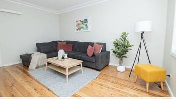 TV, Netflix, streaming services, offices