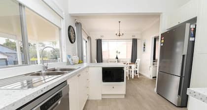 Nile Cottage | Cosy & Convenient, Close to CBD