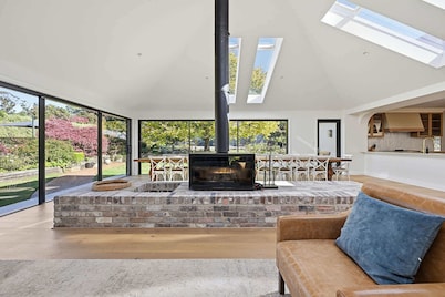 Snowline | Ultimate Getaway | Pool, Spa & Tennis