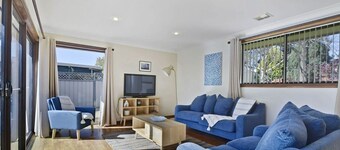 Spacious Family Home - Leafy Suburb & Pets Allowed