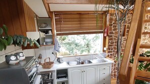 茶具/咖啡用具、冰箱、微波炉、烤箱