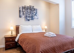 3 Schlafzimmer, Bügeleisen/Bügelbrett, kostenloses WLAN, Bettwäsche