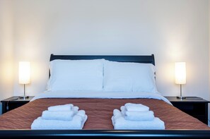 3 quartos, ferros/tábuas de passar roupa, Wi-Fi de cortesia