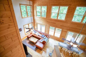 Smart TV, fireplace, offices