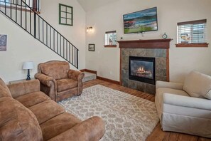 Smart-TV, peis og kontorer