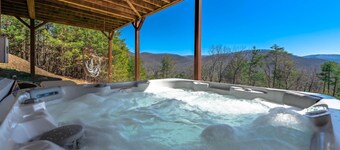 A perfect mountain view getaway