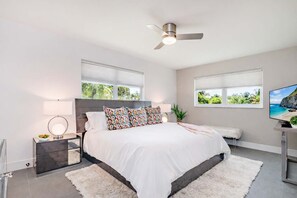3 bedrooms, desk, iron/ironing board, free WiFi