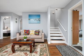 Interior - Sweeping Ocean Views, New Décor and Furnishing Throughout, Ping Pong, BBQ, Pet Friendly w/ Approval (Rockaway Beach)