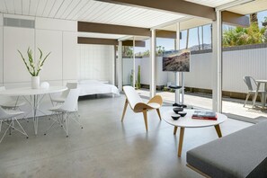 Interior - Elegant & Minimalistic Bungalow at Ocotillo Lodge (Palm Springs)