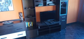 Interior - Holiday flat "Apartamentos Monasterio de San Antonio No. 7" with wifi, private  balcony and sea view (Icod de los Vinos)