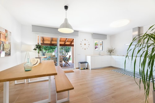 Holiday Home "Es Cos" with Garden and Wi-Fi