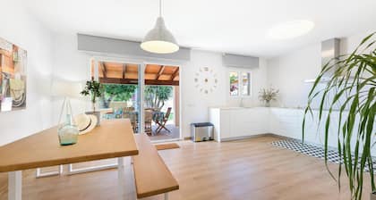 Ferienhaus "Es Cos" mit Garten und WLAN
