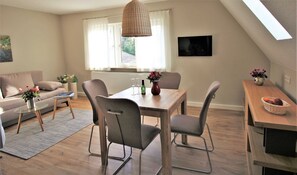 Imagen sin descripción, 3 de 8, botón