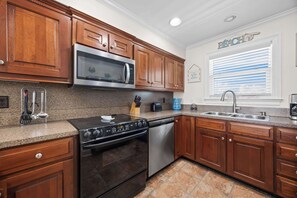 Fridge, microwave, oven, dishwasher
