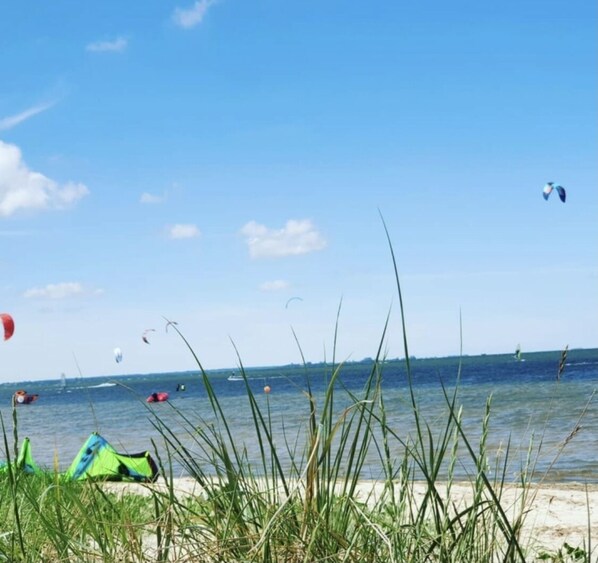 In Strandnähe, Liegestühle