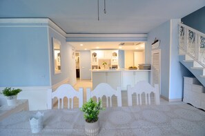5 bedrooms, iron/ironing board, free WiFi, bed sheets - VILLA PEPITA BLUE with swimming-pool (Begur)