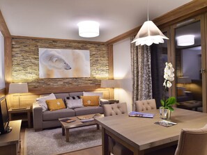 Interior - Charming apartment with parking and pets allowed, near slopes (Courchevel 1550)