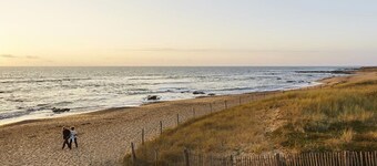 Modern 2-Room Apartment with Balcony, 200m from Beach, Sleeps 4 - Saint-Hilaire-de-Riez