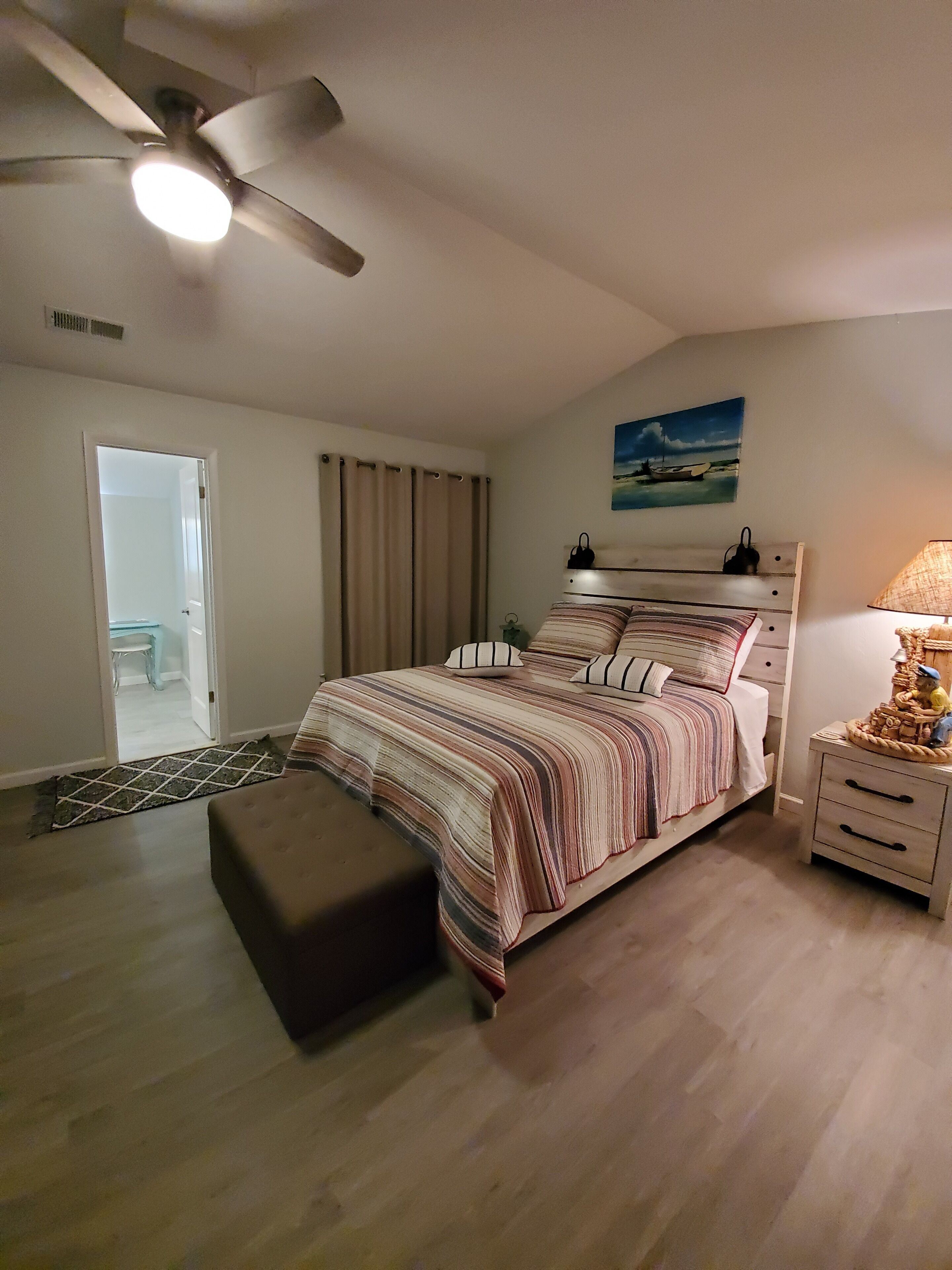 2 chambres, bureau, fer et planche à repasser, Wi-Fi gratuit