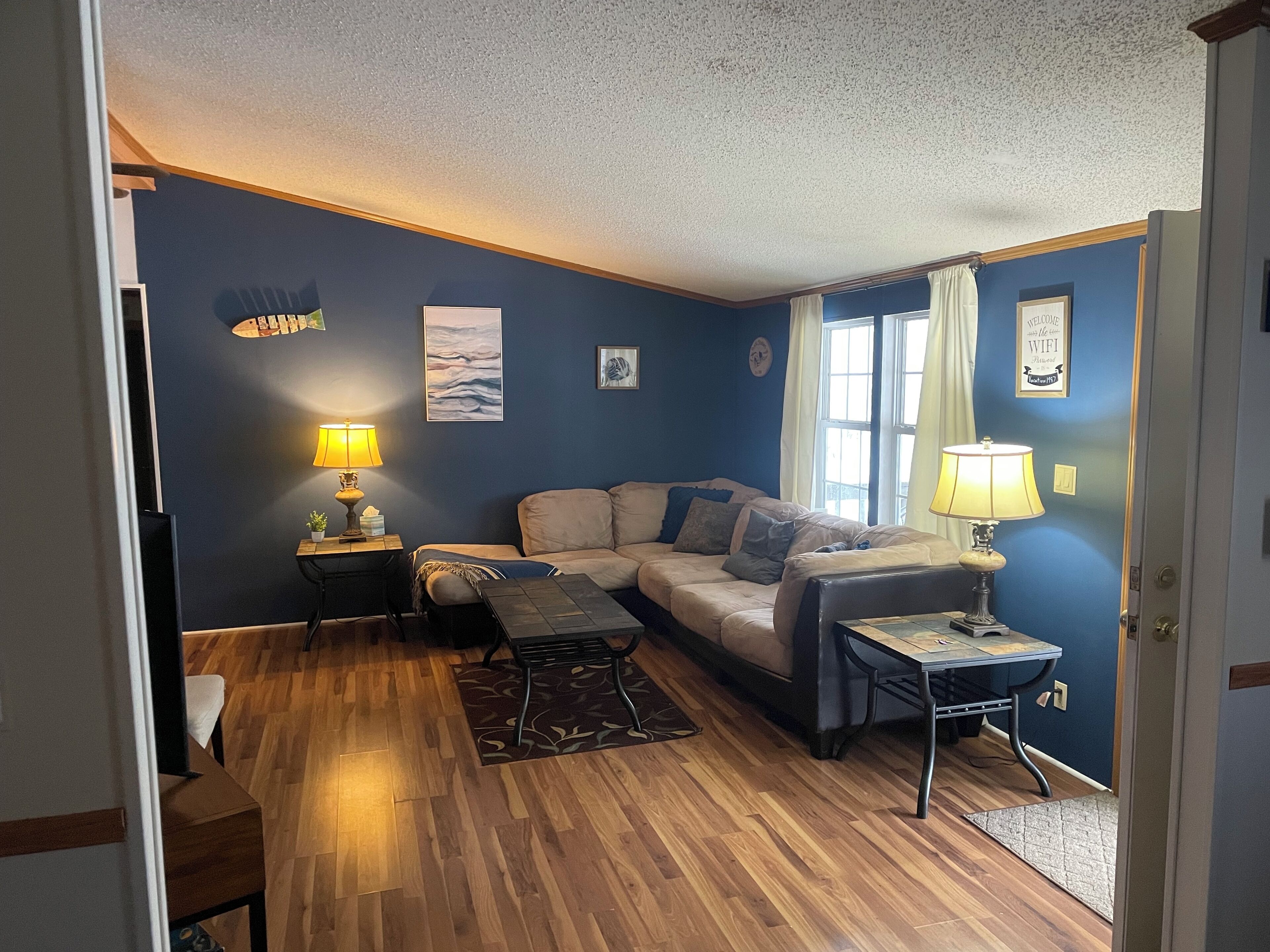 TV connectée, cheminée, baby-foot