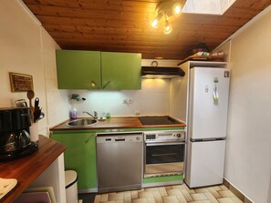 Fridge, microwave, oven, dishwasher