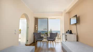 Suite Exécutive | Coin séjour | Télévision LED de 22 pouces avec chaßnes par satellite, télévision