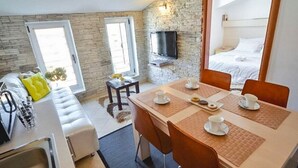 Room - Apartments Dragica, (16564), Rovinj, hr (Rovinj)