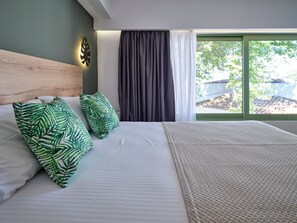 In-room safe, individually decorated, individually furnished