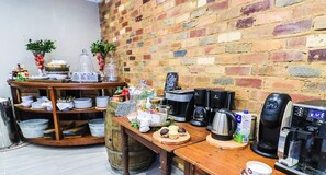 Desayuno a la carta diario (ZAR 150 por persona)