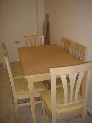 Dining - B17, 88 square meters apartment with 2 bedrooms (Hurghada)