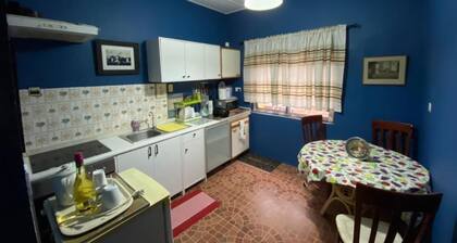 Stunning 2-bed House in Madina