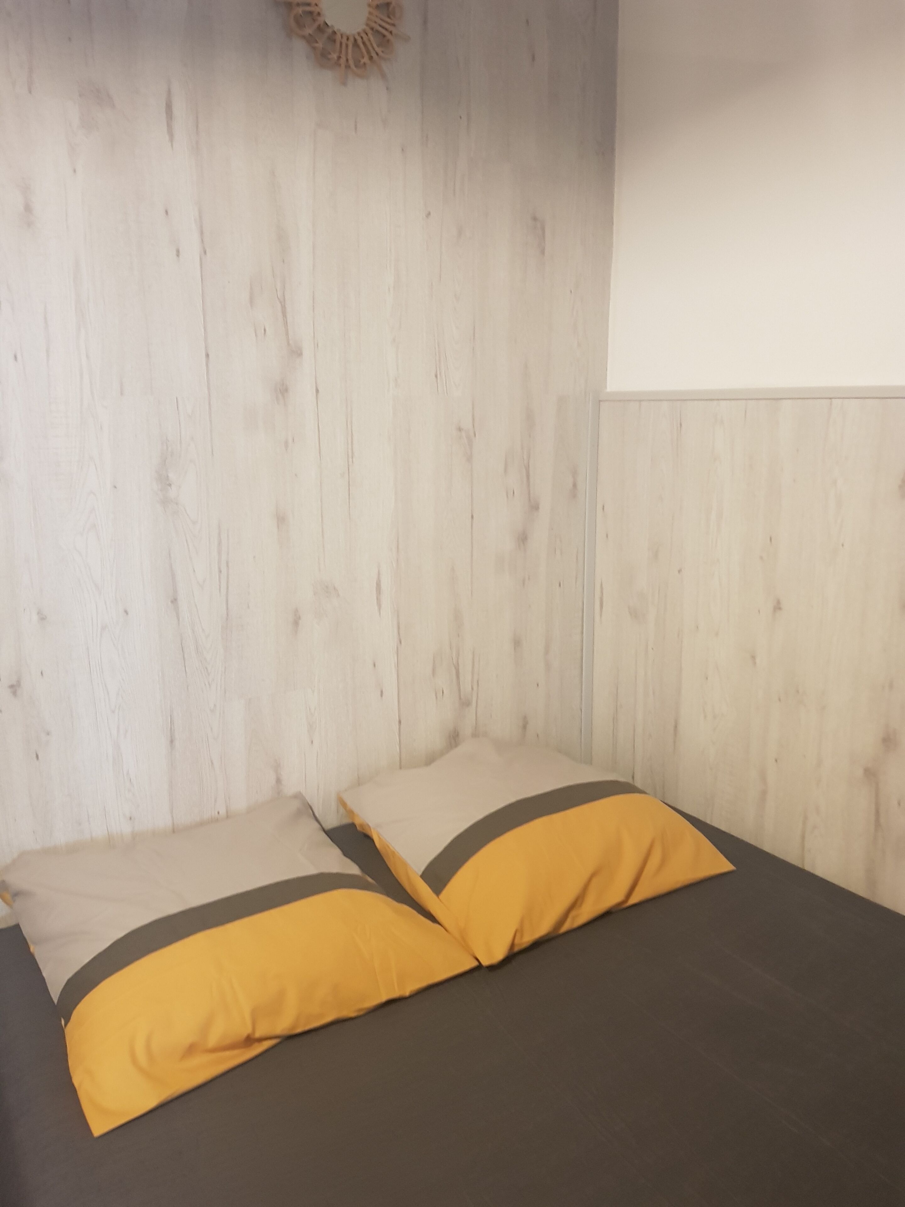 1 soverom, strykejern/-brett, wi-fi (inkludert) og sengetøy