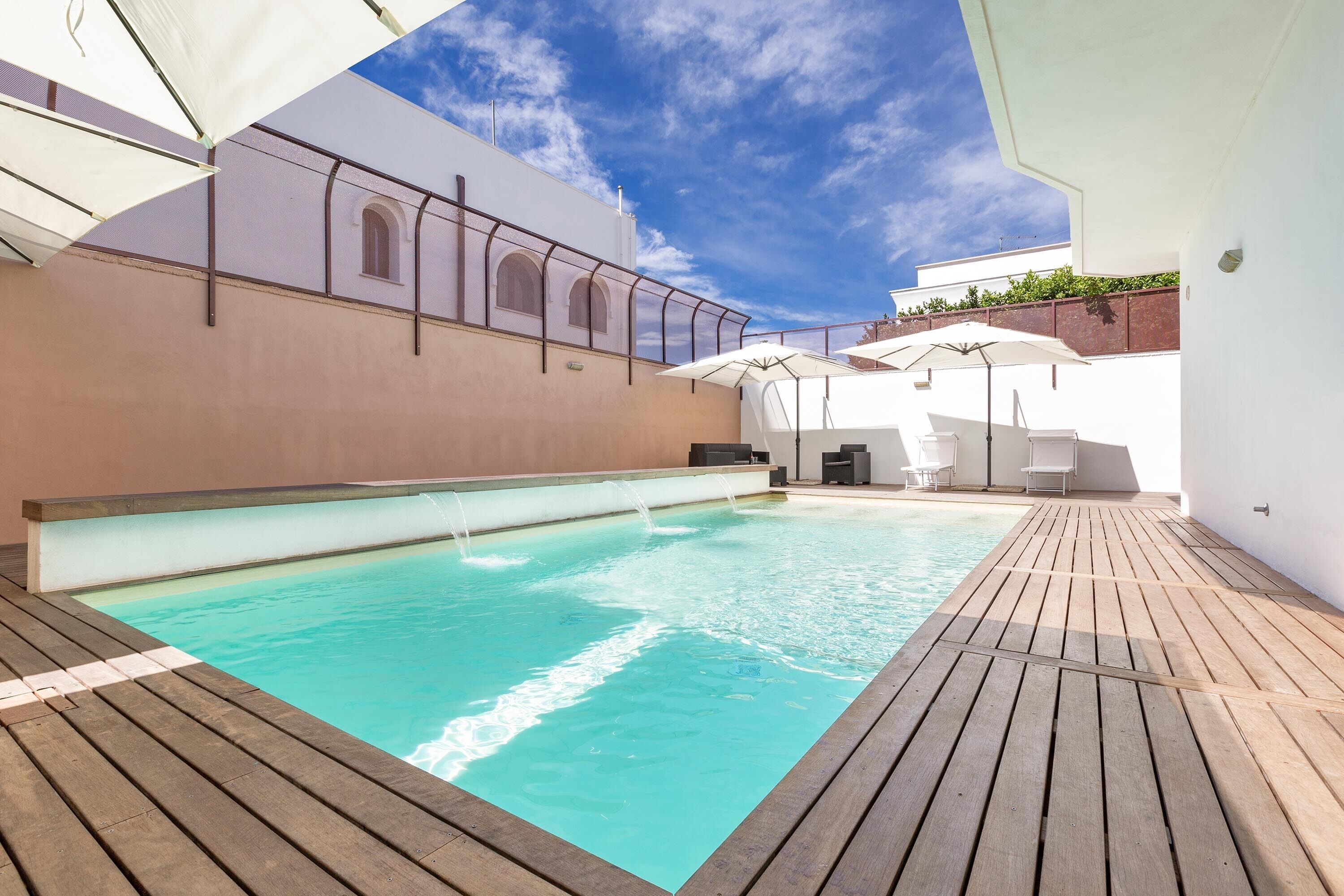 Seasonal outdoor pool