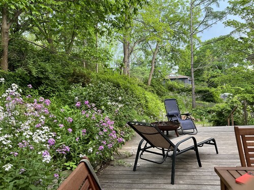 Peacock Garden Cottage, A Unique Upstate Find