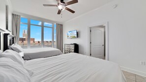4 bedrooms, iron/ironing board, free WiFi, bed sheets - 4BR, Beachfront, 3RD FLOOR - Parking level!, Waterslide! (Gulf Shores)