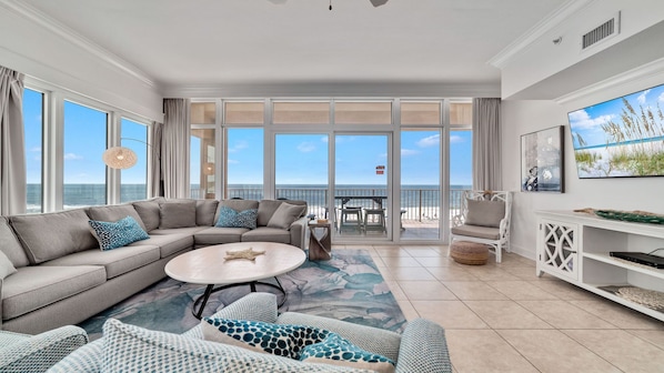 Smart TV - 4BR, Beachfront, Parking level!, Waterslide! (Gulf Shores)