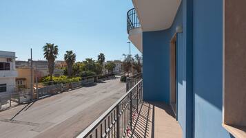 ระเบียง