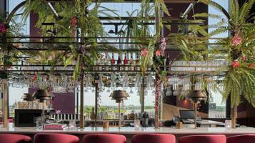 2 bars, bar sur le toit