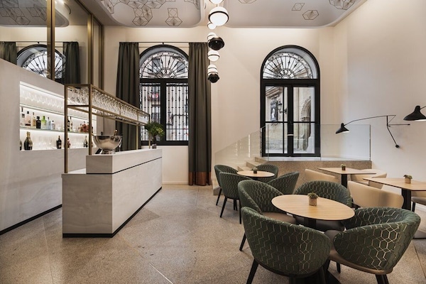 Bar (in der Unterkunft)