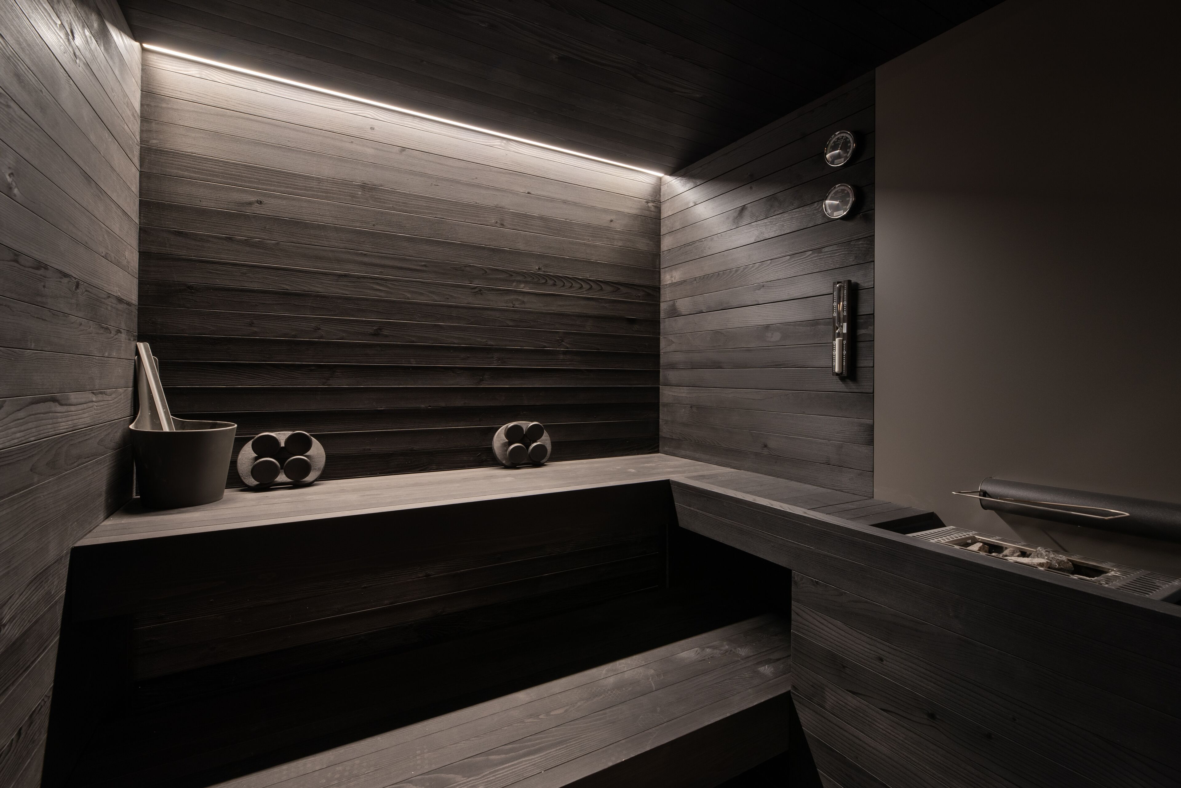 sauna, body treatments, body scrubs, facials