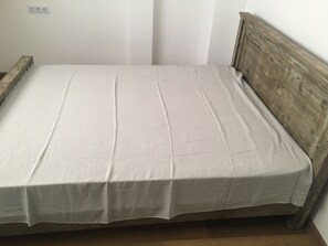 3 camere