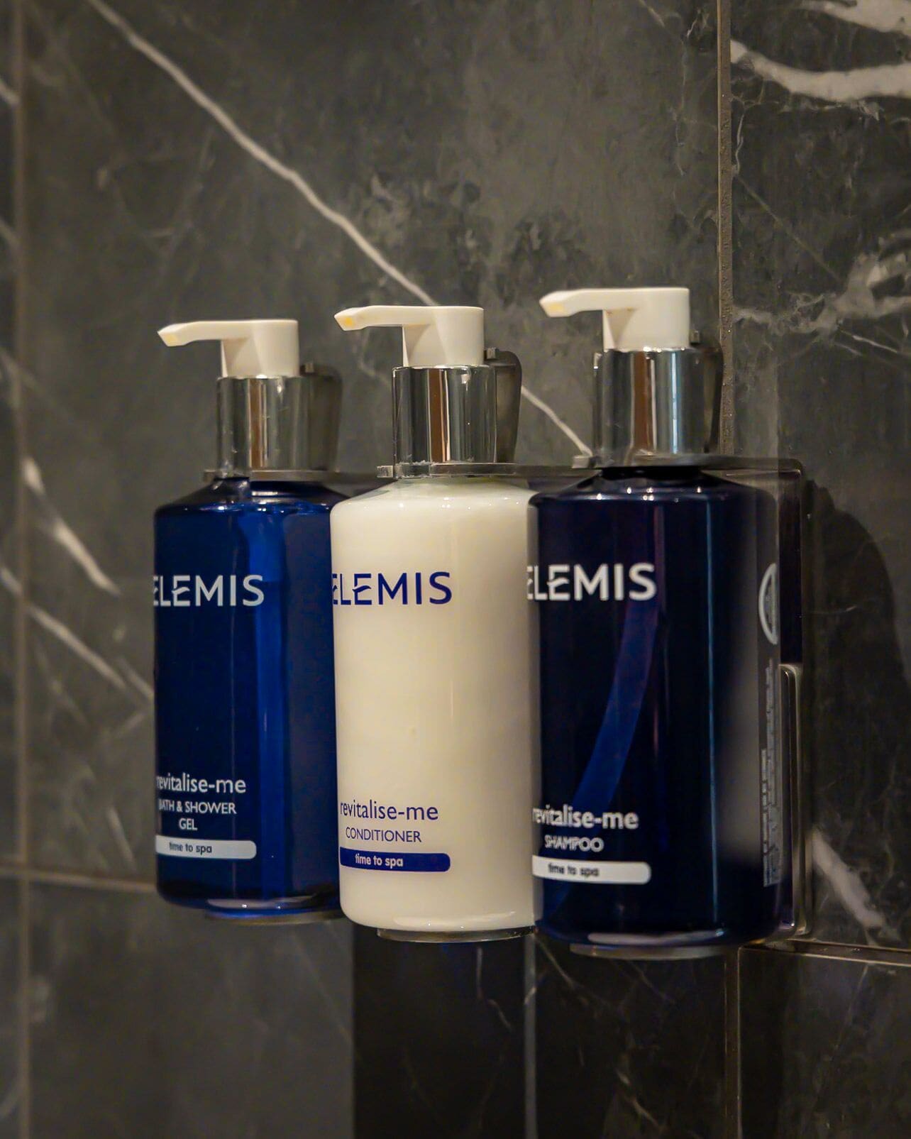 signature plus room | premium bedding, in-room safe, desk, laptop workspace