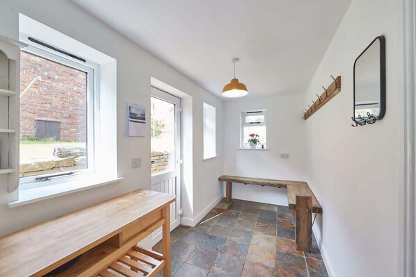 Interior - Host & Stay | Fairview House (Ravenscar)