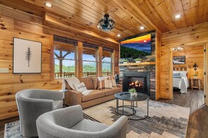 Téléviseur connecté, foyer